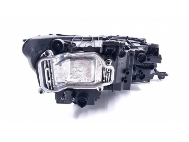 Передняя фара  