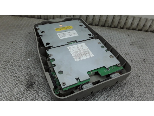 Дисплей 05166869AA Chrysler Town & Country IV