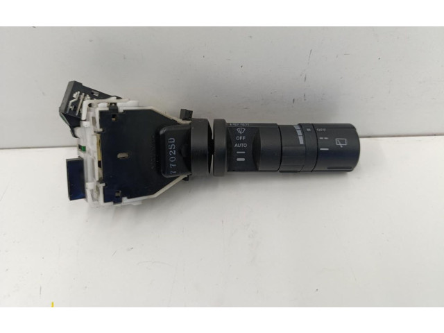 Zpětné zrcátko Nissan Qashqai 2007 7702SD