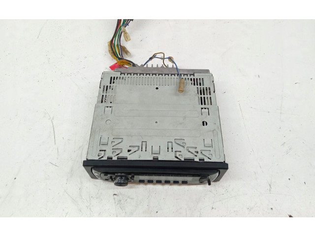 Pojistková skříňka Радио/ проигрыватель  / навигация PIONEER, DEH2100UB   Volkswagen Polo III 6N 6N2 6NF 1996