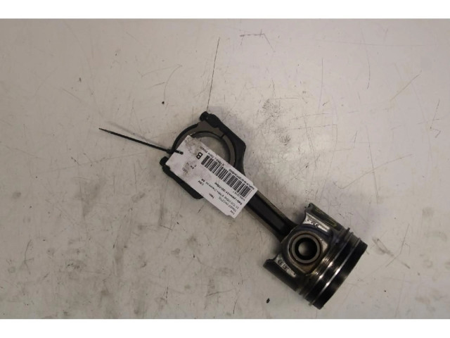 Píst Ford Transit - Tourneo Connect YNR6