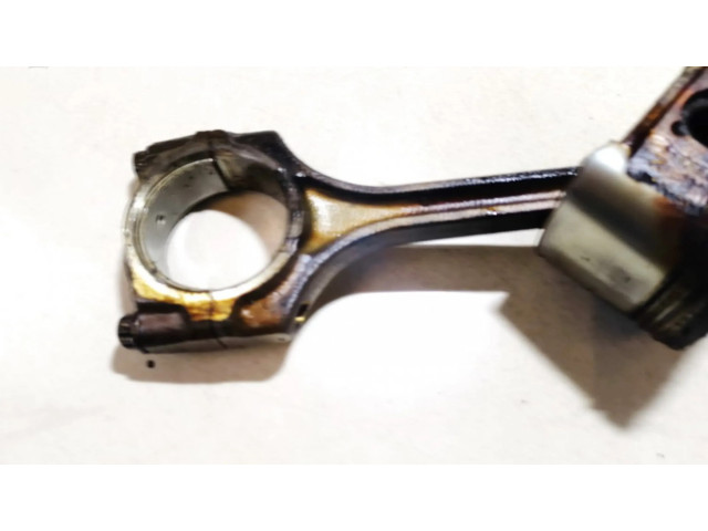 Поршень с шатуном PCC Honda Accord для бензинового двигателя 1.8