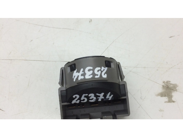 Контакты замка зажигания