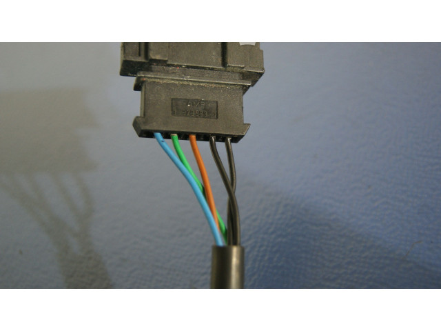 Зеркало электрическое Skoda Octavia Mk1 (1U) 1996 - 2004 года