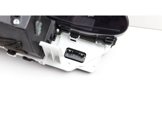 Přístrojová deska Toyota Yaris 2011 838000D661, MB4573003900