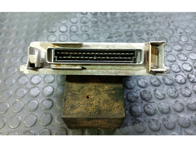 Блок управления двигателем Блок управления 7700868295   Renault Clio I