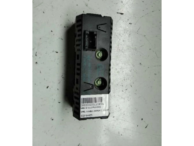 Дисплей    009164455   Opel Combo C