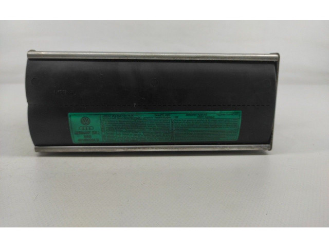 Подушка безопасности пассажира 4B1880204D   Audi A6 S6 C5 4B