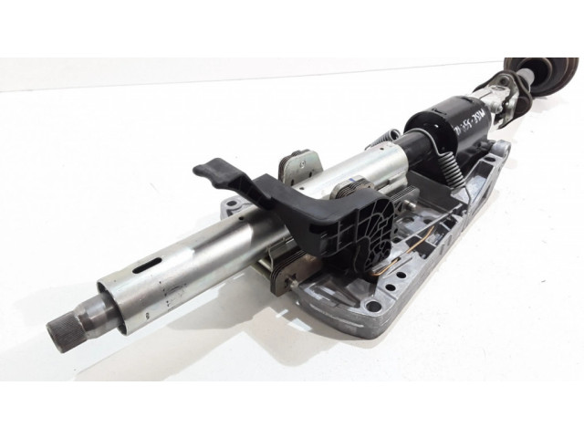 Крестовидная связь оси рулевого колеса