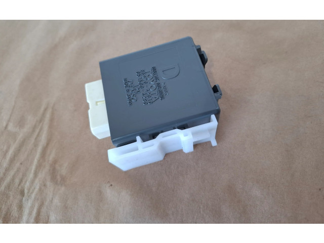 Блок комфорта 8597042010, 0515004280 Lexus NX