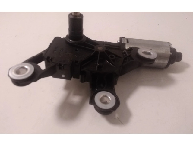 Моторчик заднего дворника 8R0955711B Audi Q5 SQ5