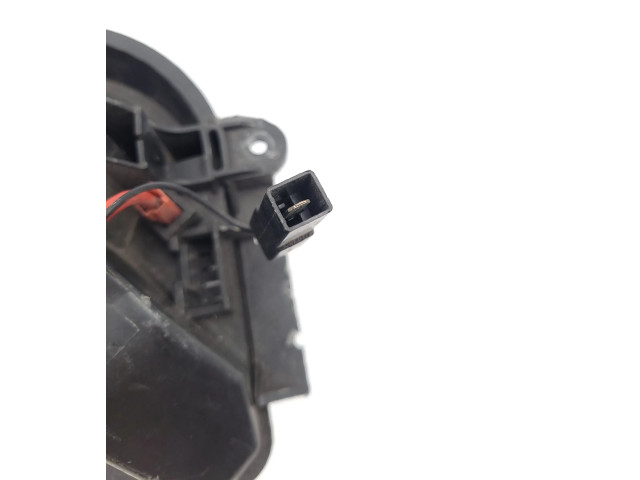 Вентилятор печки       Peugeot 406