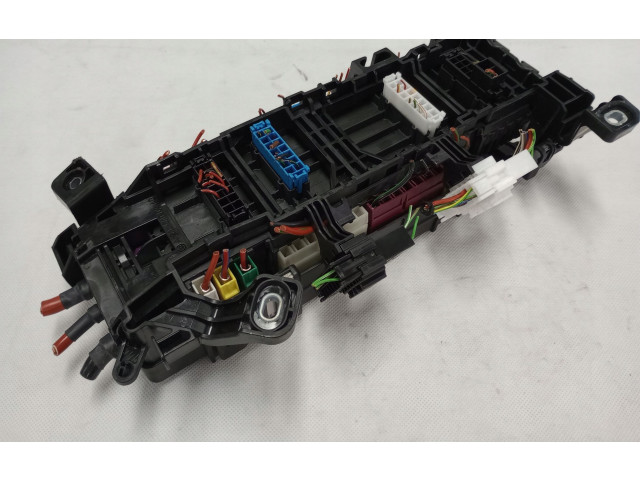 Блок предохранителей A24654000 Mercedes-Benz A W176