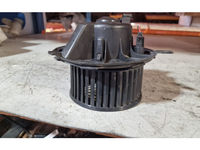 Вентилятор печки       Volkswagen Touran I