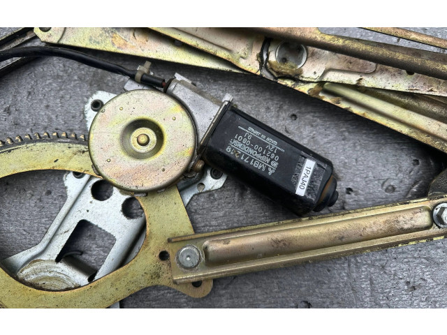 Zpětné zrcátko Mitsubishi Pajero 1989 MB171249, MB257447