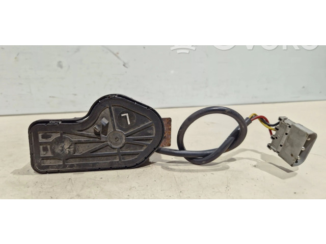 Моторчик стеклоочистителя 9154528, 390206210 Volvo S80