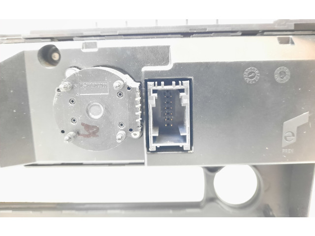 Блок управления климат-контролем 6956825, 6411695682501   BMW 5 E60 E61