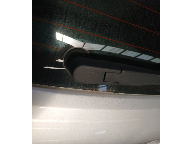 Моторчик заднего дворника     Dacia Spring