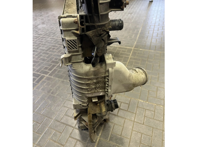 Интеркулер Jaguar XF X250