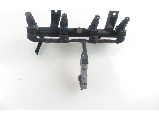 Топливная рампа 9628982980D, 9628982980D Citroen Xsara Picasso для двигателя NFV (TU5JP)