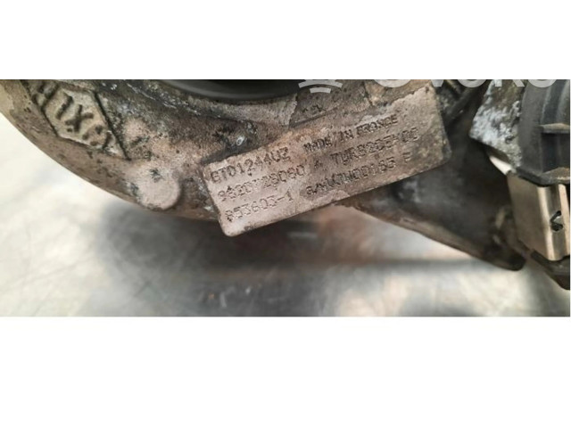 Turbodmychadlo Турбина Peugeot 5008 II