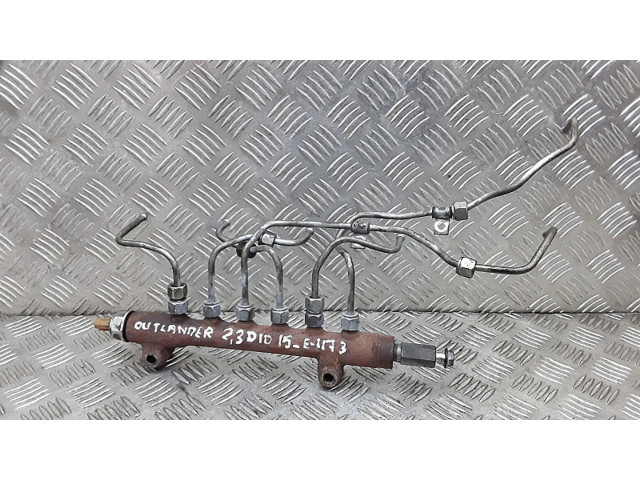 Топливная рампа Mitsubishi Outlander