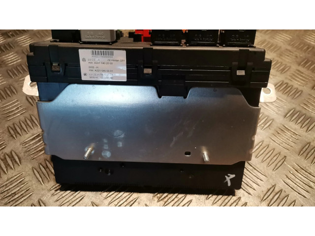 Pojistková skříňka 2215402050, A2215402050 Mercede-Benz S W221 2006