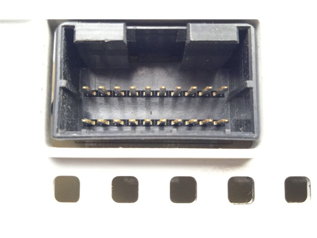 Панель приборов 2.CONECTORES   Hyundai Getz       