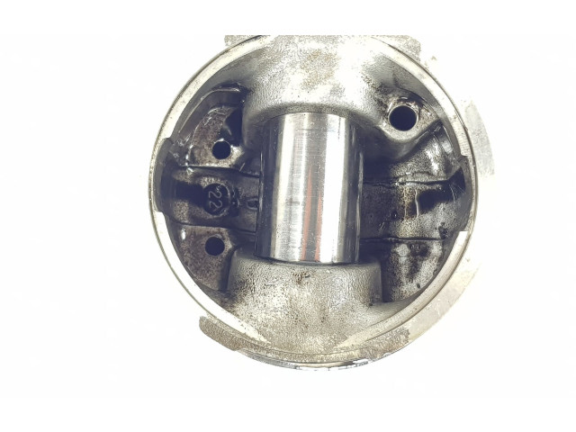 Píst 120107F411, 120107F411   Nissan Terrano    TD27TI 