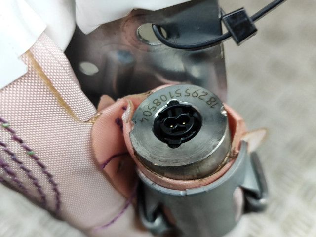 Боковая подушка безопасности CN15A042D94AC Ford Ecosport