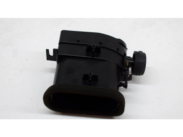 Воздушная решётка окна