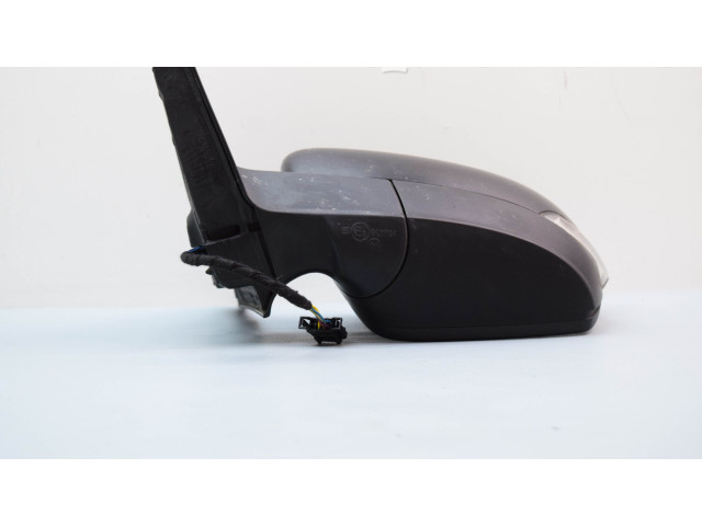 Зеркало электрическое        Skoda Fabia Mk3 (NJ)  2015 - 2021 года   