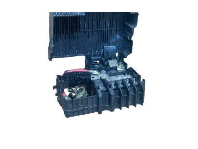 Блок предохранителей  13362765, 30012014   Opel Meriva B    