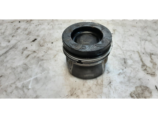 Píst 81L137A2, 051174 Volkswagen Transporter - Caravelle T5