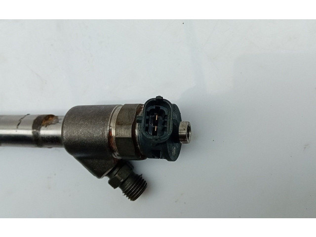 Форсунка 0445110566    Peugeot 2008 II   