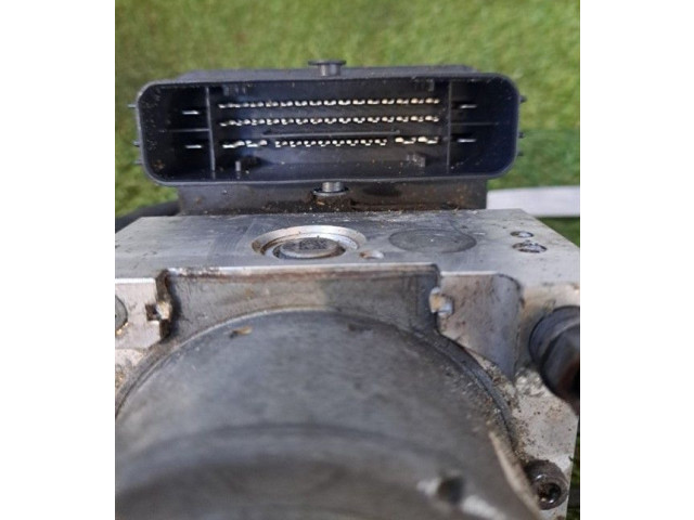 Jednotka ABS CPTA   Audi A3 S3 8V 2012