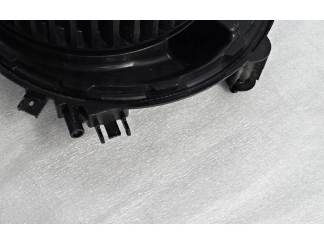 Вентилятор печки 5Q1819021H Audi A1