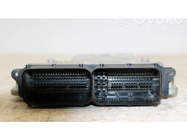 Блок управления двигателя 04l907309p, 0281031483   Volkswagen Tiguan