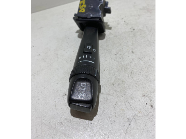 Ручка стеклоочистителей