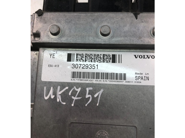 Блок управления двигателем Блок управления 30729351 Volvo V70