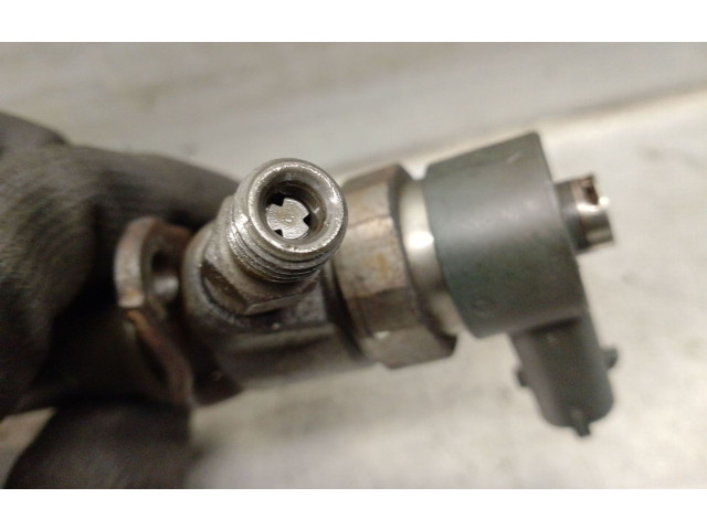 Форсунка 0445110078, 0445110078BOSCH    Volvo V70  D 5244 T 