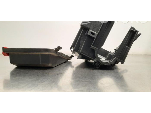 Pojistková skříňka 9678633380 Toyota Proace 2019