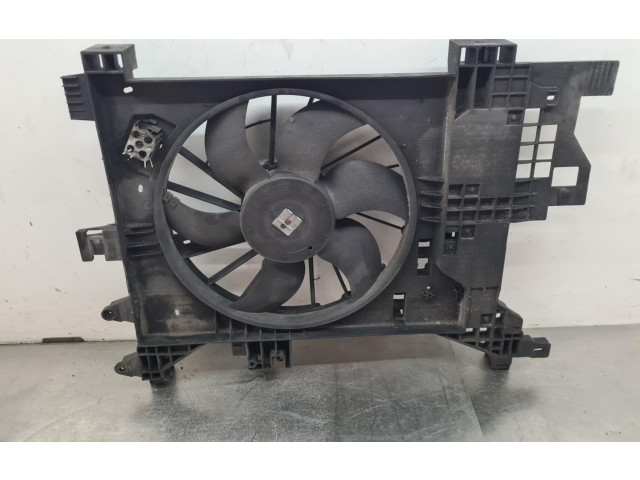 Электрический вентилятор радиаторов Dacia Duster 2010 - 2017 года
