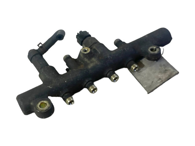 Vstřikovací lišta Mazda 6 pro naftový motor 2.0 RF5c