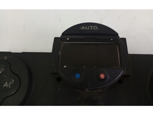 Блок управления климат-контролем 8200296683   Renault Clio III