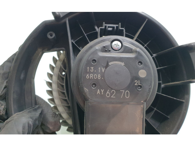 Вентилятор печки Jeep Cherokee