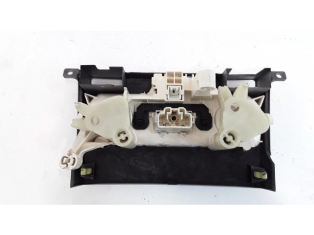 Блок управления климат-контролем 559000F010   Toyota Corolla Verso E121