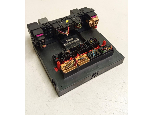 Блок комфорта 3C0937049AJ Skoda Octavia Mk2 (1Z)
