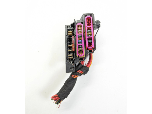 Блок предохранителей 8K0971845   Audi A5 8T 8F    