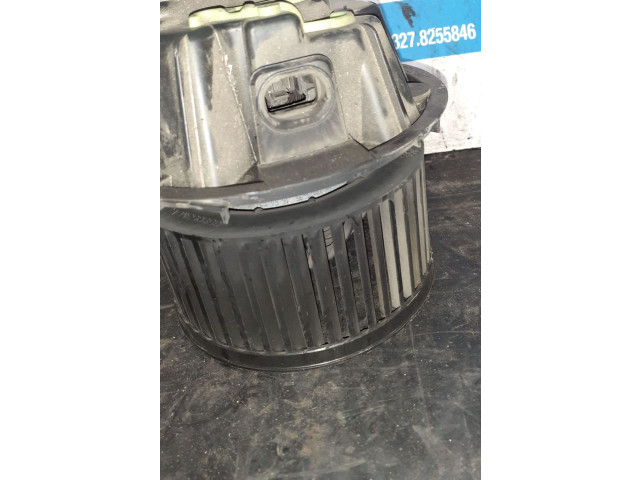 Вентилятор печки Dacia Logan I